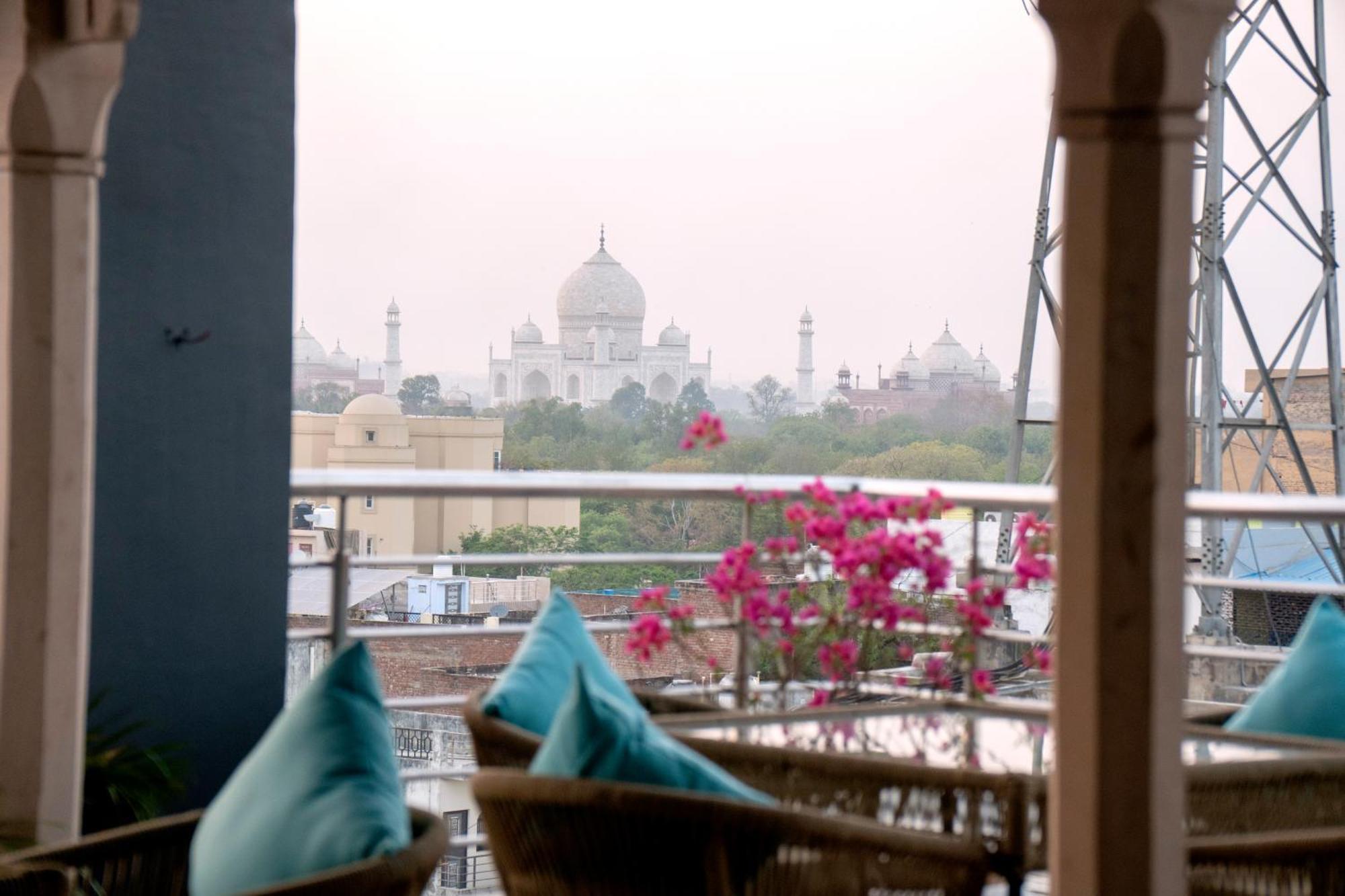 Hotel Sun Grand Agra  Buitenkant foto